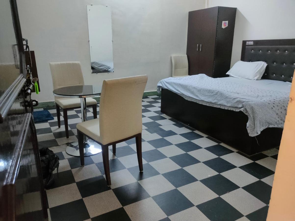 Hotel Khubsaras Palace By Chhabra'S Agra  Zewnętrze zdjęcie